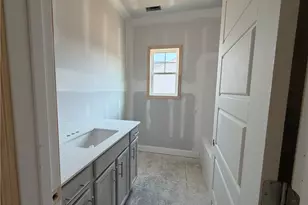 365 Thorntons Creek Dr, Harnett County, NC 28376 - Photo 7