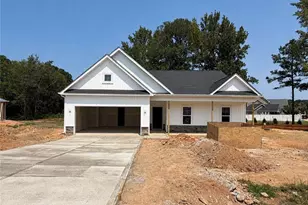 380 Thorntons Creek Dr, Erwin, NC 28339 - Photo 1