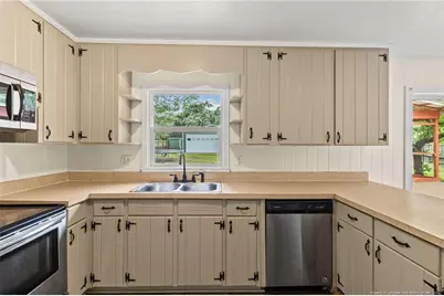 6415 Deland Avenue, Fayetteville, NC 28303 - Photo 15