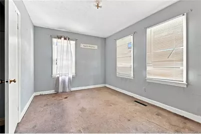 319 Stuart Avenue, Fayetteville, NC 28301 - Photo 15