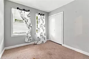 319 Stuart Ave, Fayetteville, NC 28301 - Photo 13