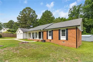 2502 Cranton Cir, Fayetteville, NC 28304 - Photo 3