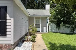 1132 Hoke Loop Rd, Fayetteville, NC 28314 - Photo 3