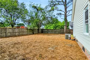 1582 Hazelcrest Dr, Fayetteville, NC 28304 - Photo 35