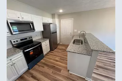 1582 Hazelcrest Drive, Fayetteville, NC 28304 - Photo 7