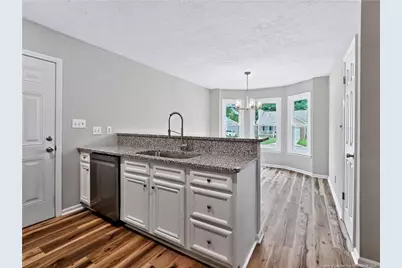 1582 Hazelcrest Drive, Fayetteville, NC 28304 - Photo 11