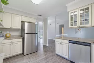 6941 Melbourne Dr, Fayetteville, NC 28314 - Photo 15