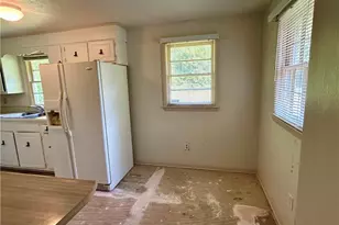2669 Blossom Rd, Fayetteville, NC 28348 - Photo 15