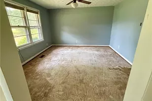 2669 Blossom Rd, Fayetteville, NC 28348 - Photo 11