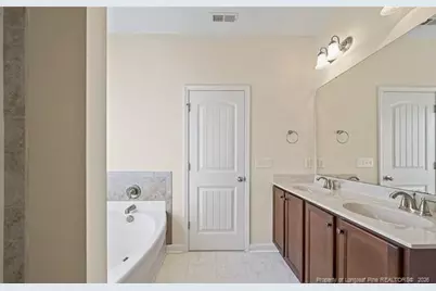 1012 Ronald Reagan Drive, Fayetteville, NC 28311 - Photo 17