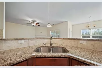 1012 Ronald Reagan Drive, Fayetteville, NC 28311 - Photo 9