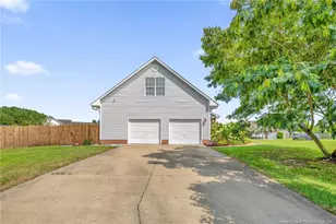 102 David Ct, Raeford, NC 28376 - Photo 5