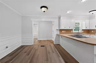 3109 Parkwood Dr, Sanford, NC 27332 - Photo 5