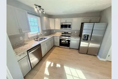 6439 Applewhite Road, Fayetteville, NC 28304 - Photo 5