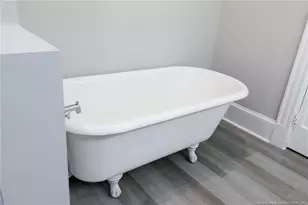 708 N Cedar St, Lumberton, NC 28358 - Photo 21