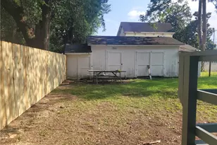708 N Cedar St, Lumberton, NC 28358 - Photo 37