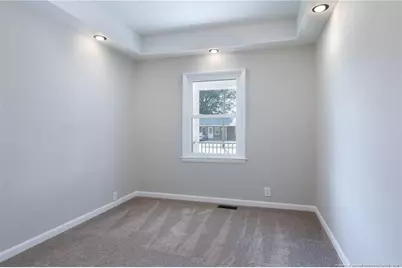 708 N Cedar Street, Lumberton, NC 28358 - Photo 9