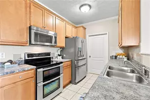 1320 Kershaw Loop, Fayetteville, NC 28314 - Photo 13