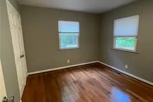 805 Chatham St, Sanford, NC 27332 - Photo 5