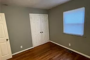 805 Chatham St, Sanford, NC 27332 - Photo 7