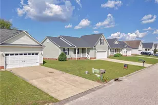1482 Avoncroft Dr, Fayetteville, NC 28306 - Photo 43