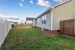 1482 Avoncroft Dr, Fayetteville, NC 28306 - Photo 37