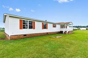 403 Old Kingsdale Rd, Lumberton, NC 28358 - Photo 23