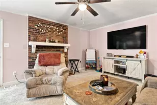 737 Maxine St, Fayetteville, NC 28303 - Photo 21