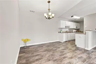 513 Meadowland Ct, Hope Mills, NC 28348 - Photo 11
