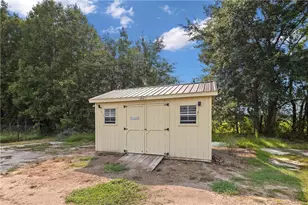 1435 Old Mintz Hwy, Roseboro, NC 28382 - Photo 35