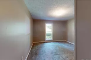 724 Galloway Dr, Fayetteville, NC 28303 - Photo 15