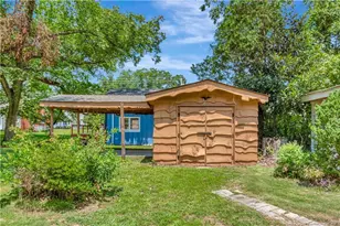 314 W 18th St, Lumberton, NC 28358 - Photo 33