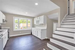 6102 Lakeway Dr, Fayetteville, NC 28306 - Photo 17