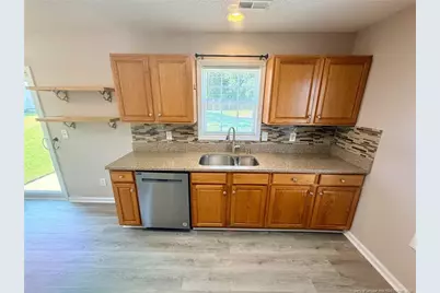 81 Essex Court W, Sanford, NC 27332 - Photo 9