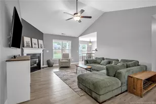 636 Wood Point Dr, Bunnlevel, NC 28323 - Photo 7