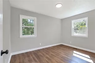 76 Robin Rd, Lumberton, NC 28358 - Photo 27