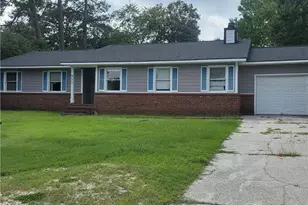 932 Brookridge Dr, Fayetteville, NC 28314 - Photo 3