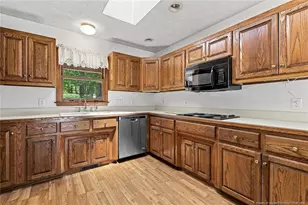 709 Essex Ct, Sanford, NC 27332 - Photo 11