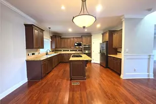1465 Vergeland Dr, Hope Mills, NC 28348 - Photo 11