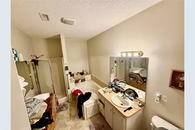 906 S Johnson St, Mount Olive, NC 28365 - Photo 15