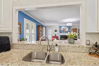 2933 Amelia Drive, Fayetteville, NC 28304 - Photo 15