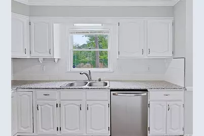 3428 Thorndike Drive, Fayetteville, NC 28311 - Photo 15