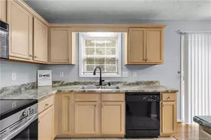 117 Jefferson Dr, Raeford, NC 28376 - Photo 15