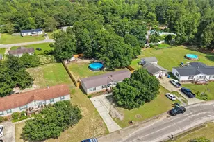 4817 Desert Ridge Rd, Parkton, NC 28371 - Photo 3