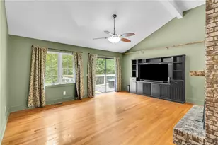 6093 Dunes Dr, Sanford, NC 27332 - Photo 9