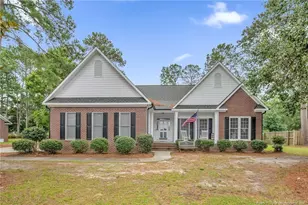5437 Labrador Dr, Hope Mills, NC 28348 - Photo 1