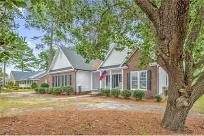 5437 Labrador Drive, Hope Mills, NC 28348 - Photo 3