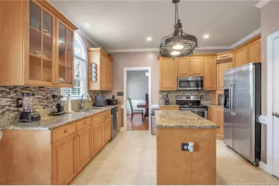 5437 Labrador Drive, Hope Mills, NC 28348 - Photo 15