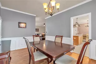 5437 Labrador Dr, Hope Mills, NC 28348 - Photo 11