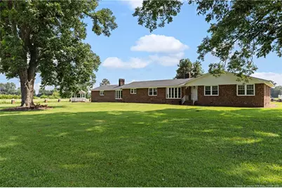 12785 421 Highway N, Newton Grove, NC 28366 - Photo 1